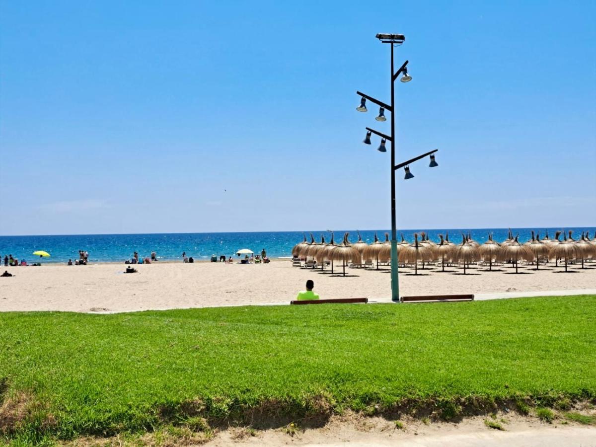 Loft Pineda Beach Ла Пинеда Екстериор снимка
